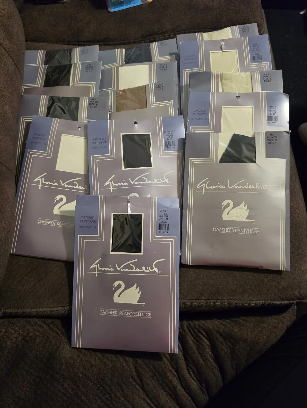 Gloria Vanderbilt Daysheer Reinforced Toe Pantyhose Assortment Of 14